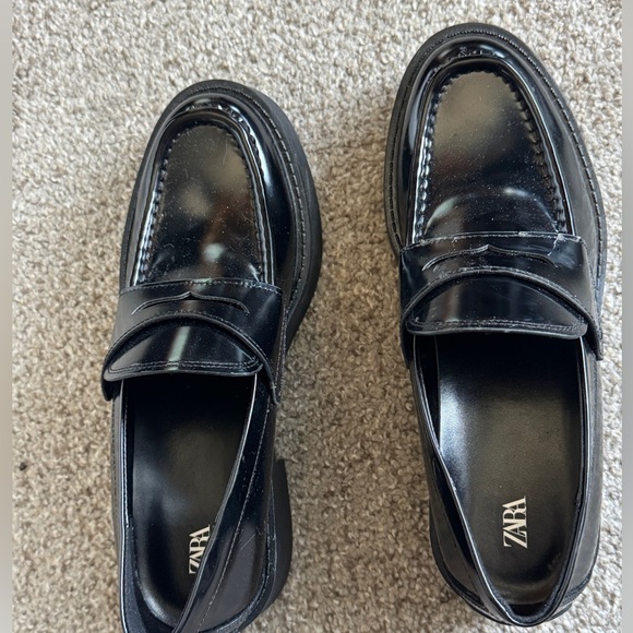 Zara  Black Loafers size 39 - Picture 11 of 11